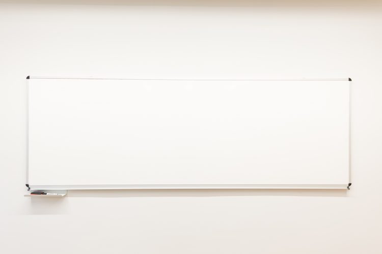100x100 cm, white enamel surface